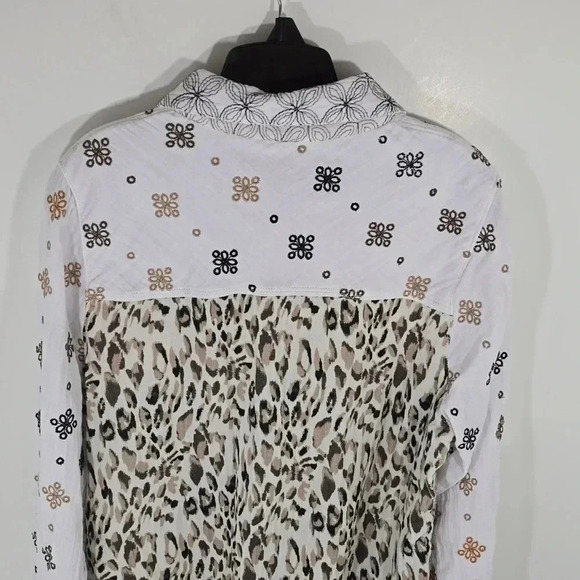 {Soft Surroundings} Gauzy Button-Down Embroidered Print Blouse - Medium - Picture 7 of 14
